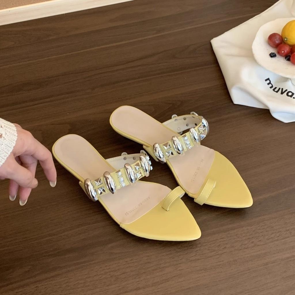 Design Sense Metal Word with Sleeve Toe Cool Slippers Women Wear Retro Pointed Word Drag