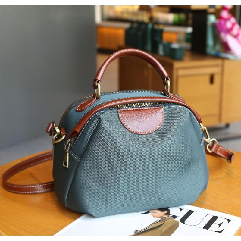 Shoulder Women's Bag Large Capacity, Stylish Tote Bag Commuter