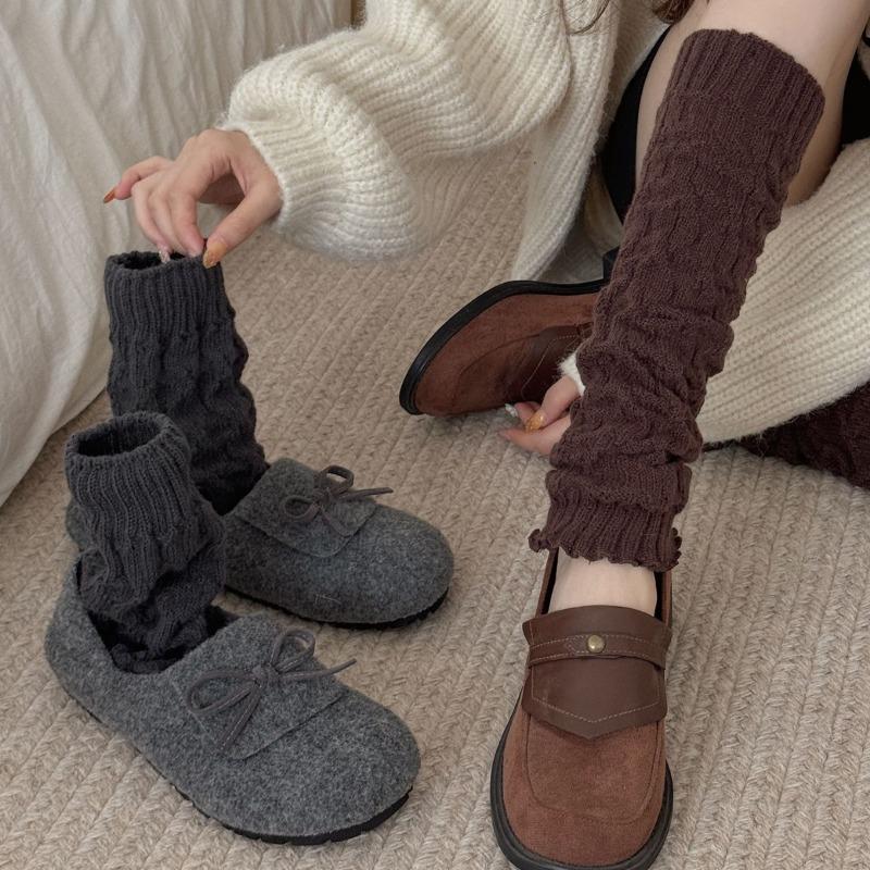 Korean Leg Warmers for Giels Flared Cuff Beige Stackable Slouchy Sleeves Frilly Calf Socks Spring Autumn 2025 Casual Style