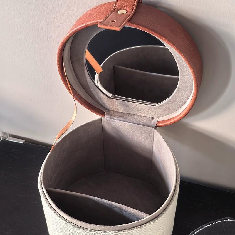 Luxury Handheld Makeup Bag with Mirror Jewelry and Miscellaneous Storage Bucket Portable High end Cosmetics Storage Box