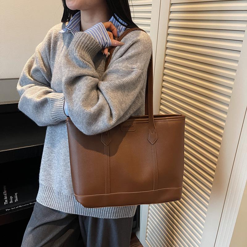 

Korean Style Women s Versatile Large Capacity Crossbody & Tote Handbag