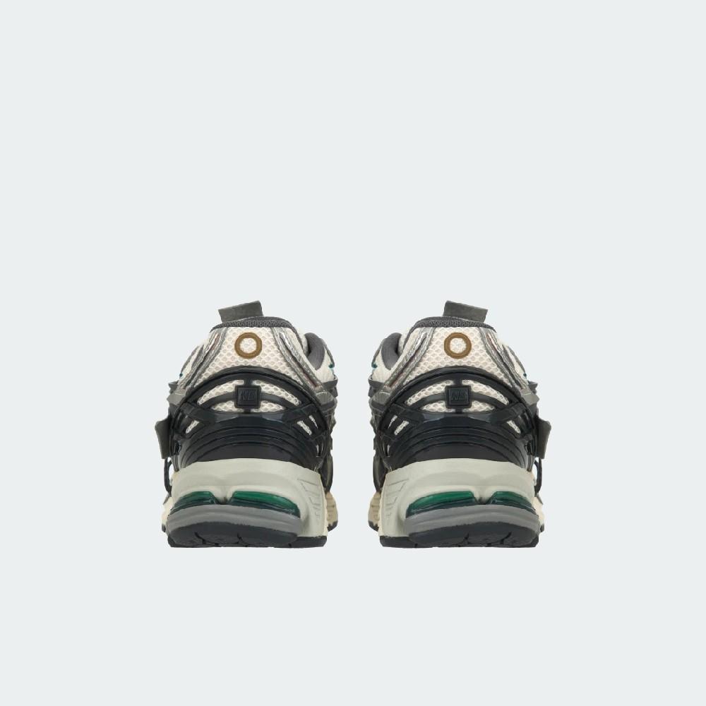 New Balance 1906A Silver Metallic Castlerock M1906AD