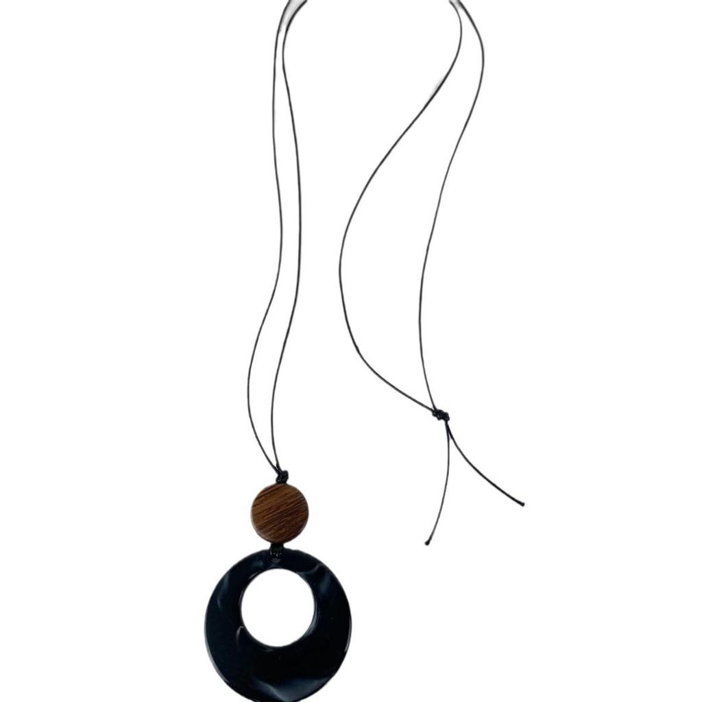 "Ethnic-Style Black Rope Ring Pendant Necklace - New Chinese Design for Autumn & Winter"