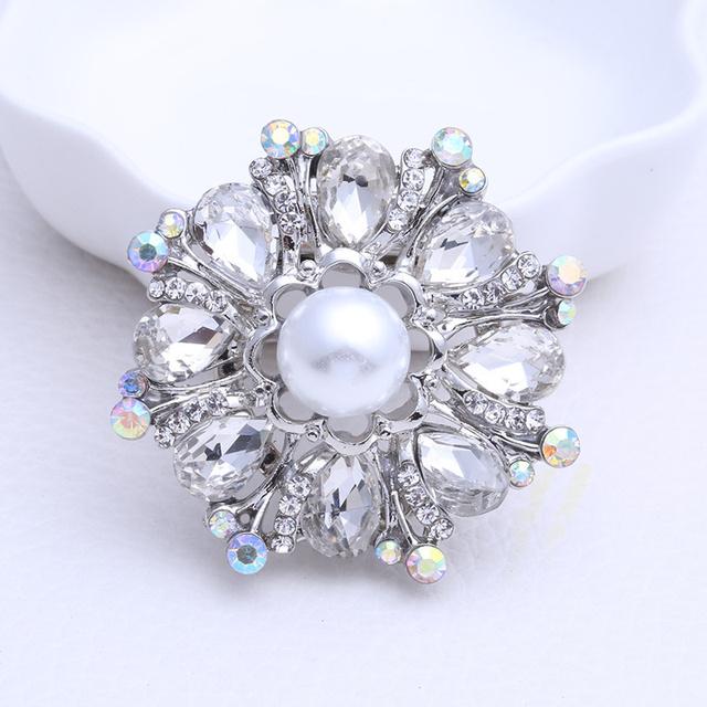 Dual -Purpose Silk Scarf Buckle Colorful Glass Silk Scarf Buckle Rhinestone Brooch Multi -Purpose Four -Color Optional Flower Shape