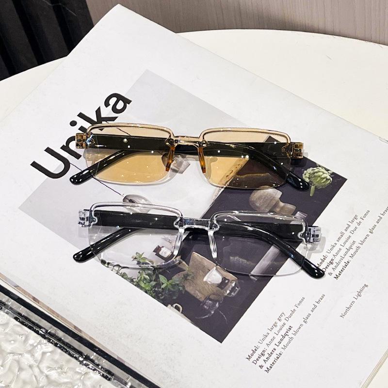 Smart Zoom Reading Glasses Anti Blue Light Presbyopia Glasses For Men Women Adjustable Focus Light Reading Glasses