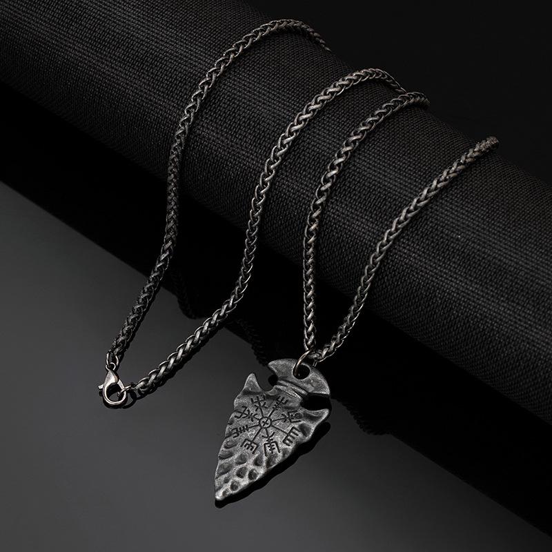 Wind Viking Nordic Necklace Triangular Compass Titanium Steel Chain Men'S Trendy Cool Jewelry
