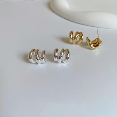 Metal Winding Letter C Geometric Earrings for Women Simple Retro French Jewelry Gift