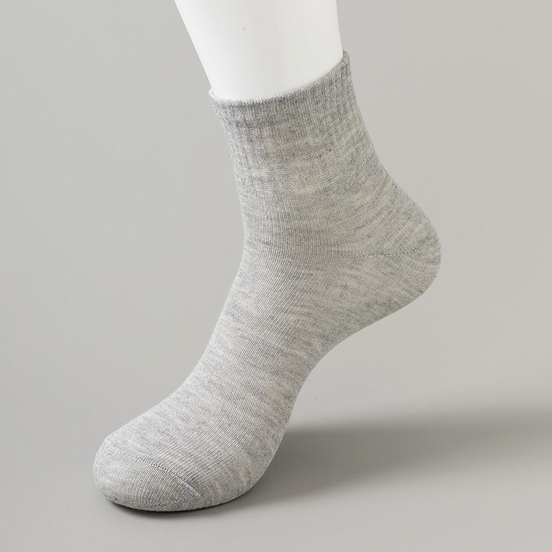 Men's Mid-Calf Solid Color Casual Cotton Socks - Black, White, Gray 