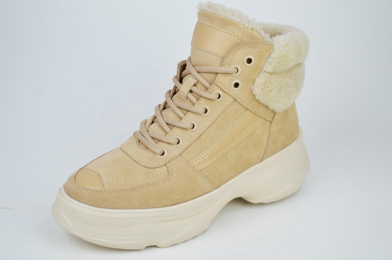 

Черевики Berkonty 5068 36 Бежеві замша 40 бежевий