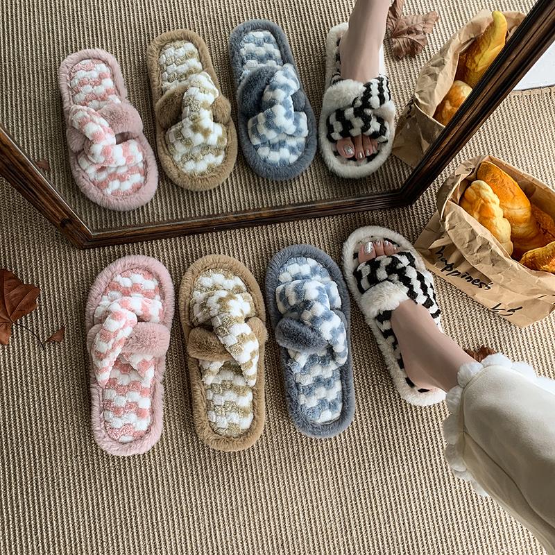 Fashion 2025 New Fashion Fluffy Slippers Women Winter Warm Fur Home Slippers Woman Comfortable Soft Sole Non Slip Indoor Shoes