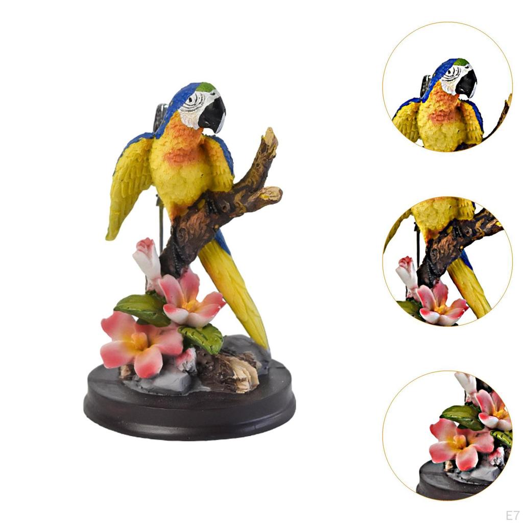 Kolorowa figurka papugi do ekspozycji w biurze i sypialni