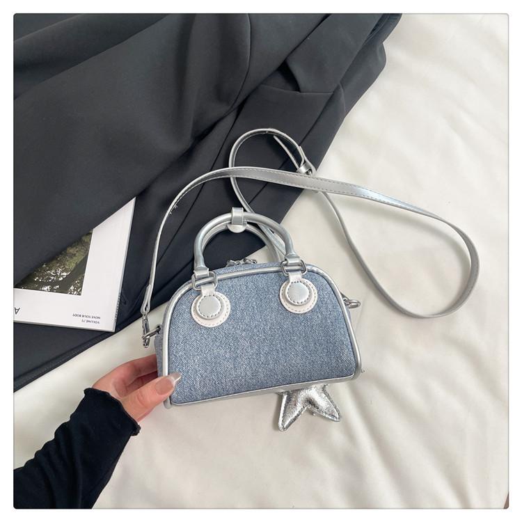 

Маленькая сумка 2025 новая ретро текстура сумка-ракушка модная универсальная на плечо кроссбоди для работы поездок сумочка серебряный