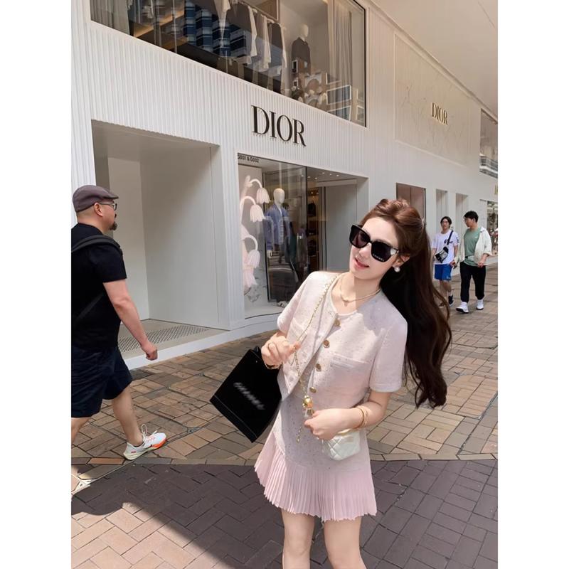 Шикарный комплект из двух предметов: юбка и топ для женщин L