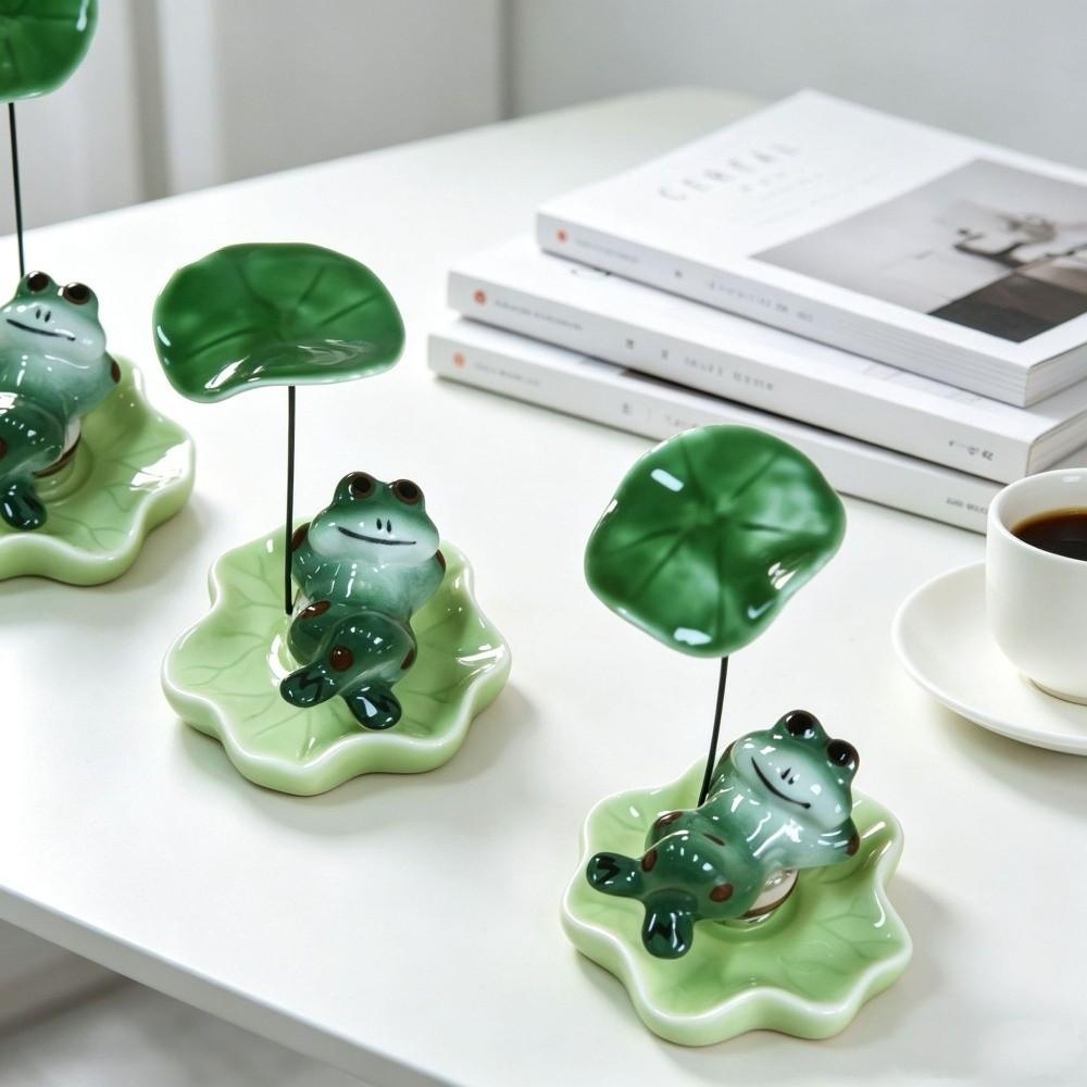 Home Ornaments Desktop Decoration Ceramic Frog Rotating Toys Decorative Laying Frog Statue Table