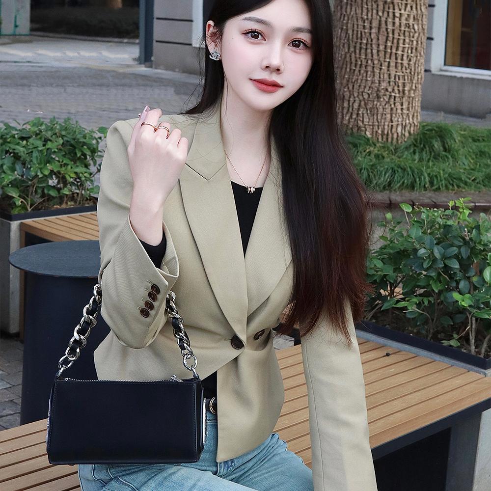 New Disney Mickey Series PU Crossbody Bag, Shoulder Bag, Portable Shoulder Bag, Triangle Bag Trumpets Women's Black BMK-71051B