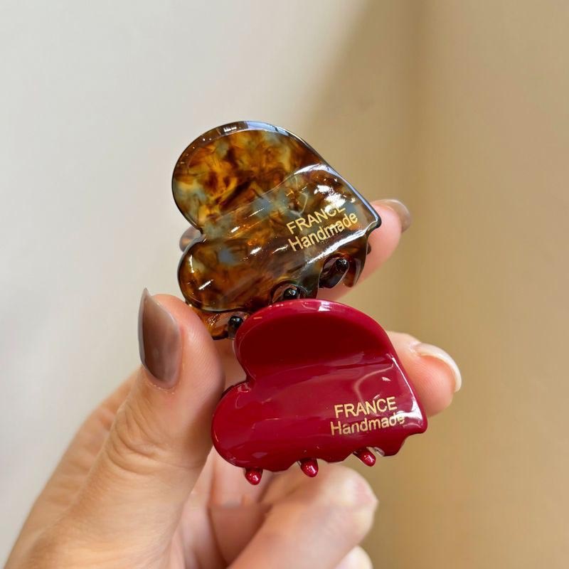 3.5cm Small Hair Claws Cute Acetate Heart Hair Clip Hairclaw For Girls Hairpins Children Women Hair Accessories Korean Hair Crabs