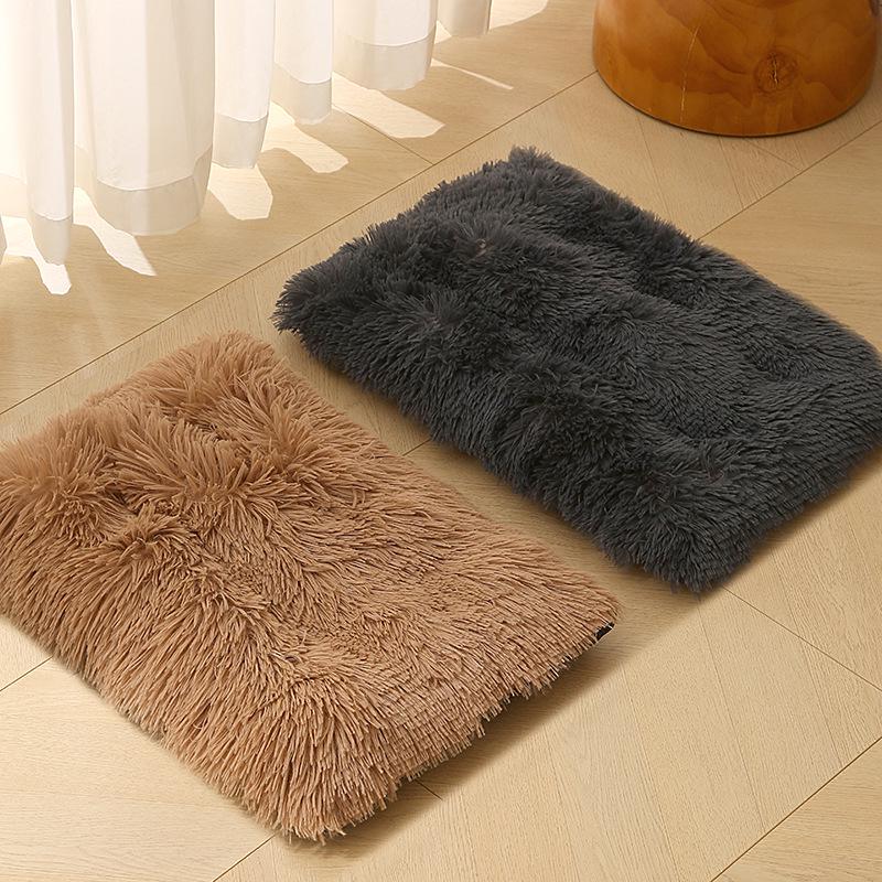 Plush Pet Bed: Warm Winter Cushion for Dogs & Cats