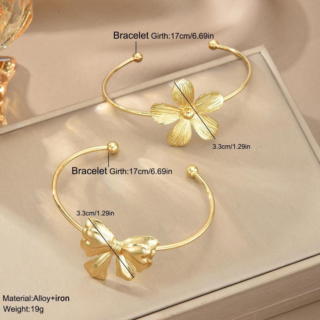 2pcs Vintage Gold Color Flower Bowknot Open Cuff Bangle Set for Women Minimalistic Elegant Design Bracelet Set Charm Jewelry