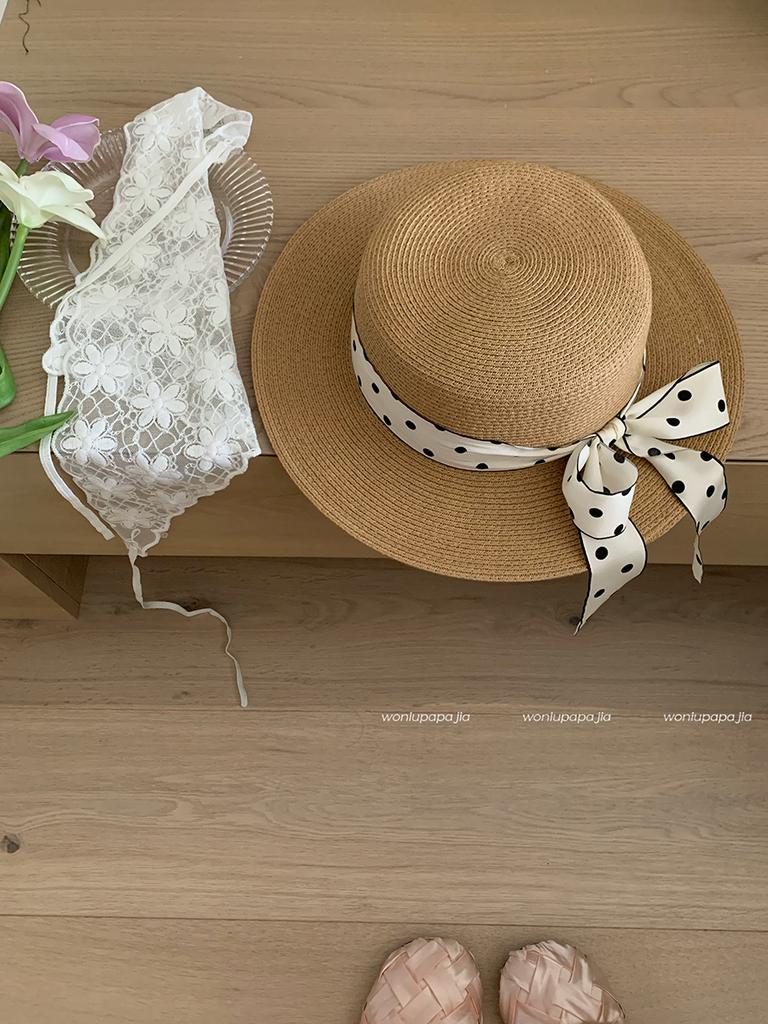 Women's French Sweet Polka Dot Ribbon Tied Sun Straw Hat Beach Vacation Style Photo Ambience Flat Top Sun Hat