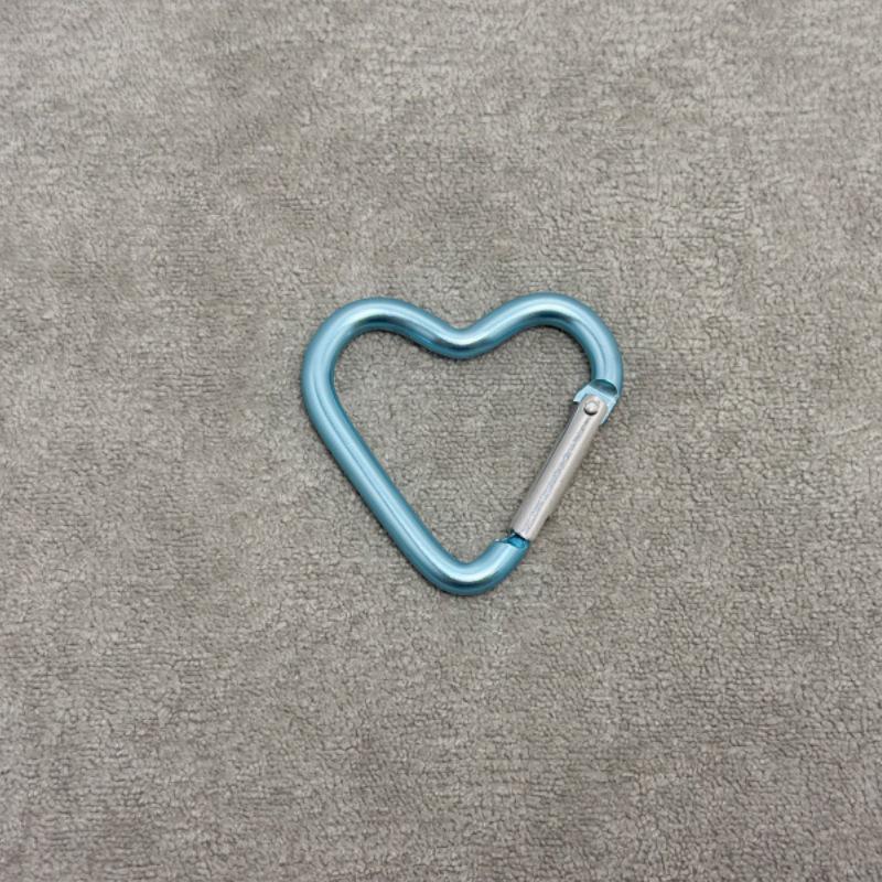 Heart-Shaped Aluminum Carabiner Hook for Backpack and Water Bottle - 44x40MM