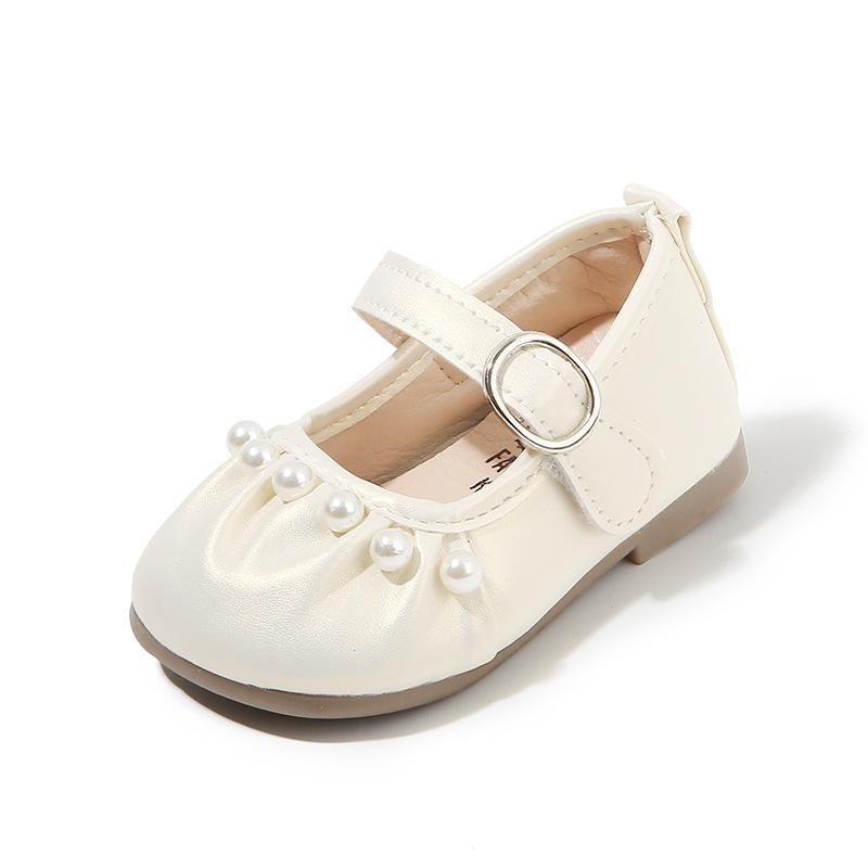French Xiaoxiangfeng flat bottom shallow mouth single shoes girl baby toddler shoes baby shoes spring and autumn versatile pearl shoes children