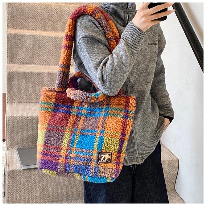 Lamb Wool Plush Bag Women's Large-capacity New Autumn and Winter Versatile Single Shoulder Portable Commuter Tote Bag