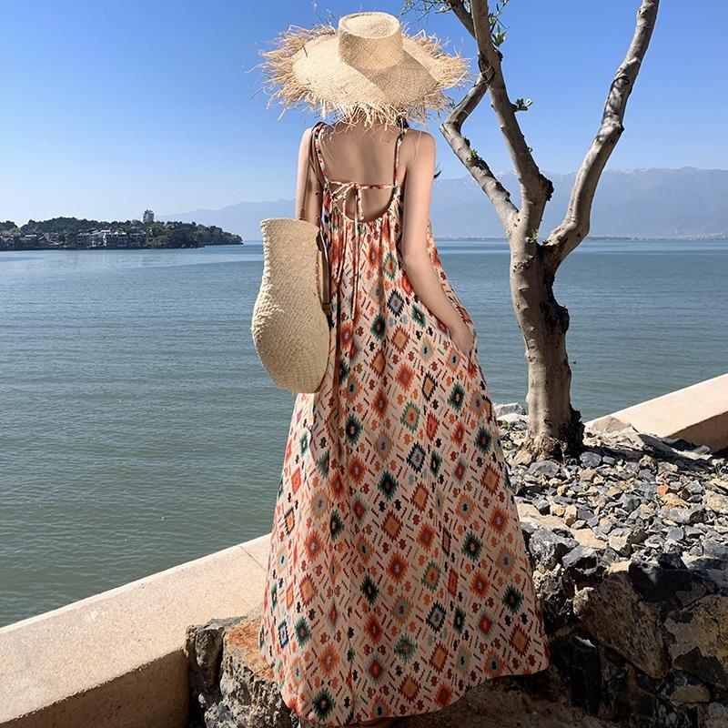 Dopamine Wears A Bohemian Vacation Suspender Dress for Women's Summer Loose and Thin Seaside Beach Dress