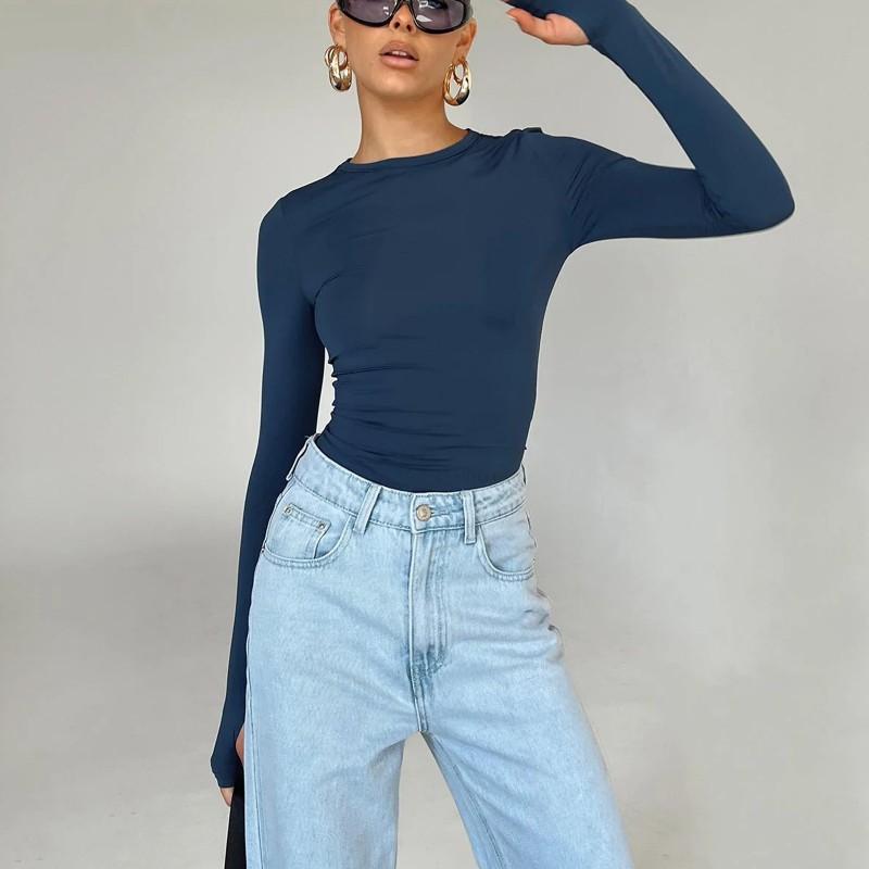Womens Slim Fit Solid Color Crew Neck Long Sleeve T-Shirt Casual Streetwear Top