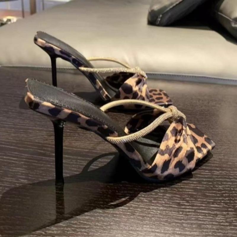 Fashion Fashion Stiletto Slippers Women's Square Head Open-toed Crystal Sandals with Anti-slip Wear-resistant High Heels