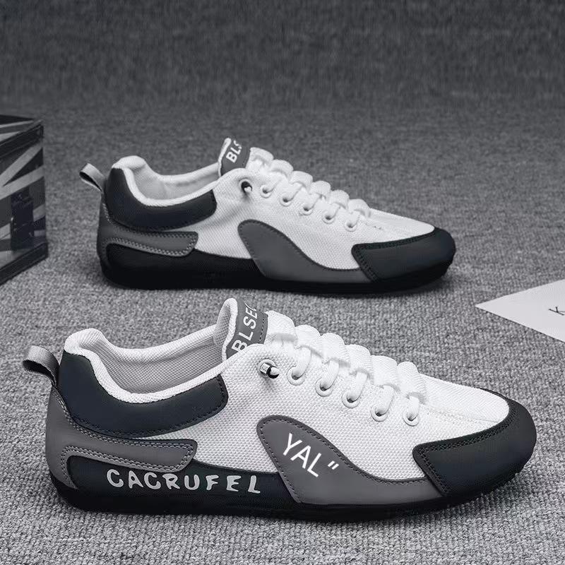 Sneakers New Simple Breathable Casual Shoes Light and Comfortable
