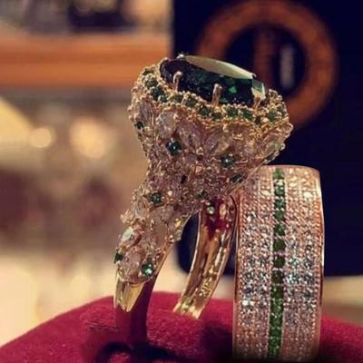 Elegante anello Hip Hop color oro per le donne Fedi nuziali in cristallo rosso con zirconi intarsiati alla moda Set gioielli di fidanzamento nuziale per feste