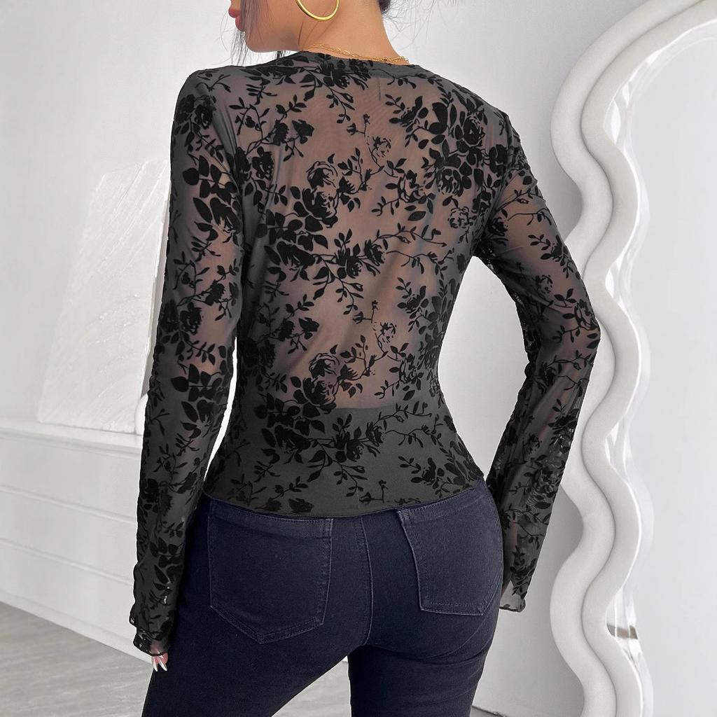 Spring Women's V-Neck Lace Patchwork Mesh Flared Sleeve T-Shirt