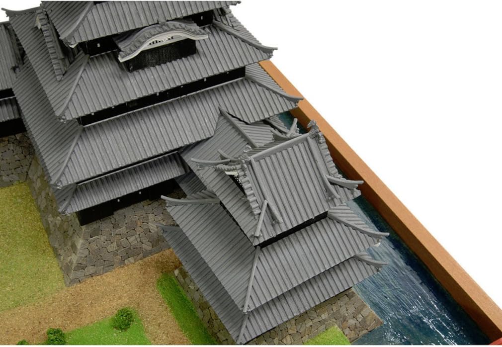 Woody Joe 1/150 Matsumoto Castle Wooden Model Assembly Kit (Building)
