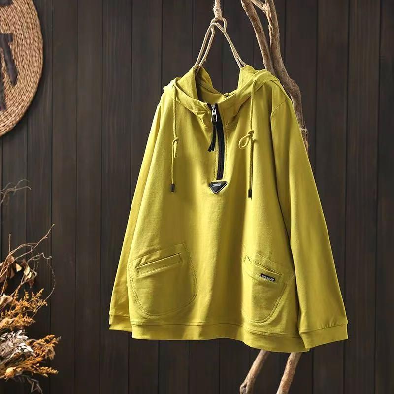 Women's Hooded Half-Zip Hoodie: Large Pockets, Subtle Logo, Stylish Loose-Fit, Casual Long-Sleeve Top