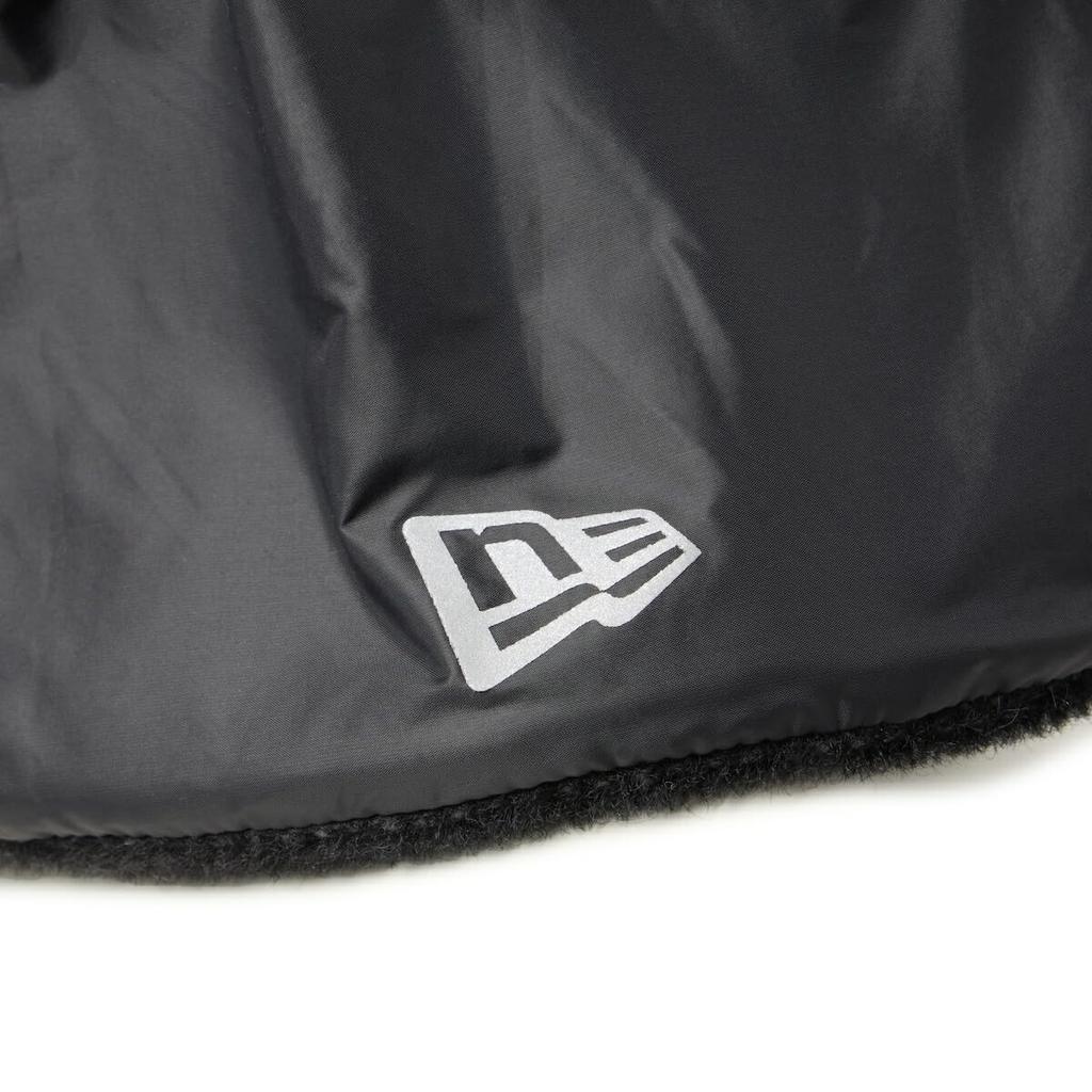 New Era Free OD gefüllter Nackenschal, Schwarz