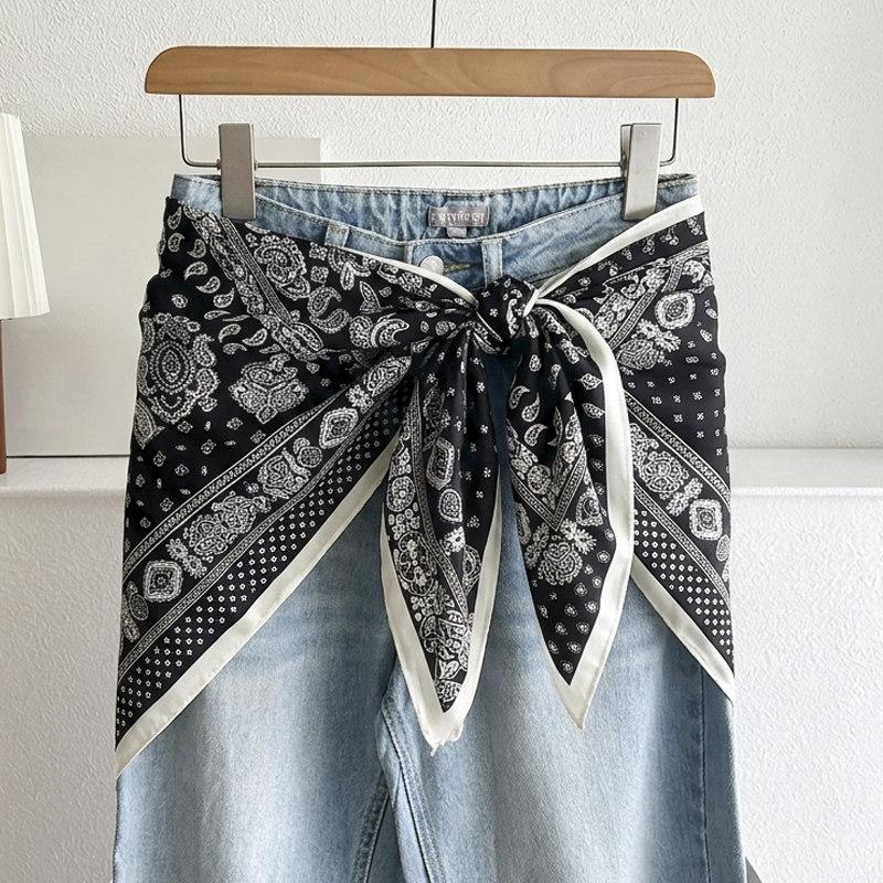Spring and autumn green atmosphere floral triangle scarf girl versatile headscarf silk scarf small scarf shawl decorative fart curtain