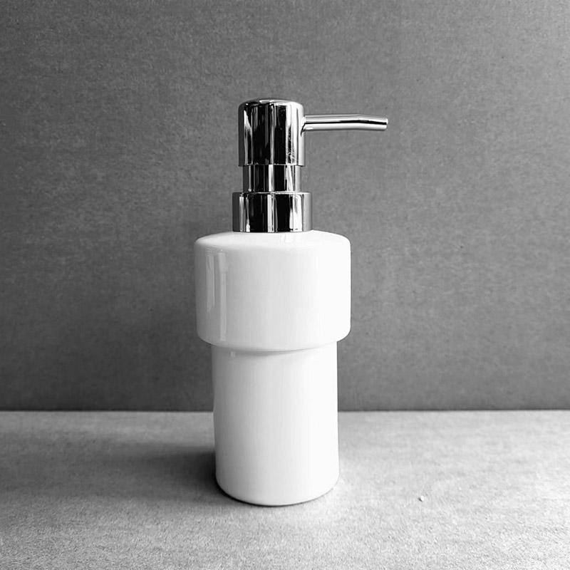 Shampoo Empty Bottle Cosmetic Cream Lotion Containers Press Bottles Liquid Soap Dispenser Shower Bathroom Accessories YT-2015
