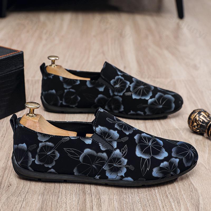 Mode 2025 Neue Herrenschuhe Modetrend Bedruckte Slipper Niedrig geschnitten Slipper Fußstützen Bequem Leichtgewicht Weiche Sohle Lässige Einzelne Schuhe