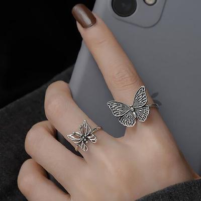 Women's Rings Personalized Hollow Butterfly Ring Female Stereoscopic Super Fairy Insect Butterfly Ring Party Jewellery Gift