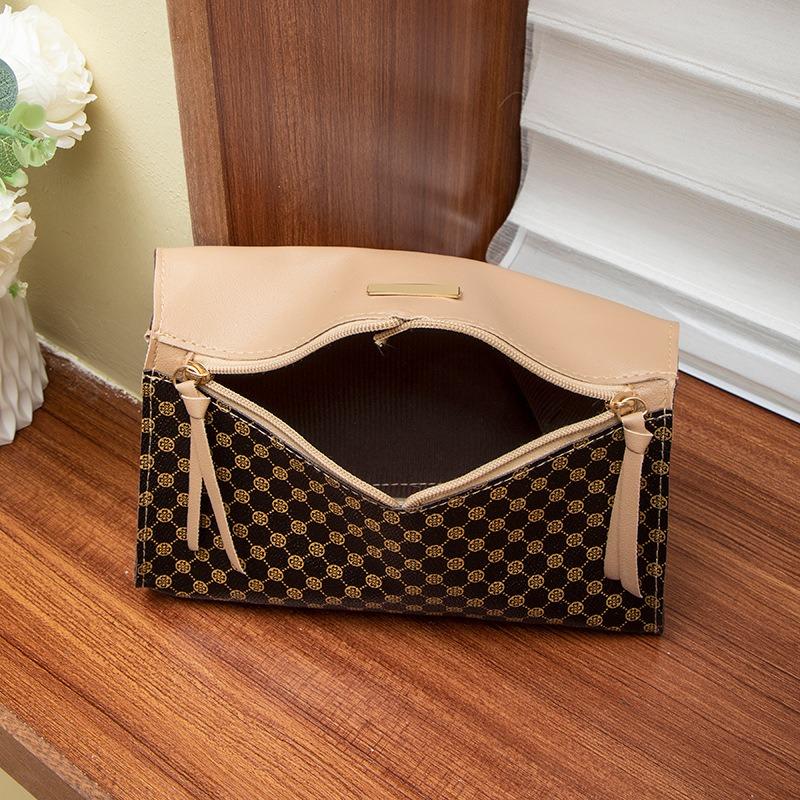 Women's bag, new women's change bag, niche bag, messenger bag, printed shoulder bag, one piece.