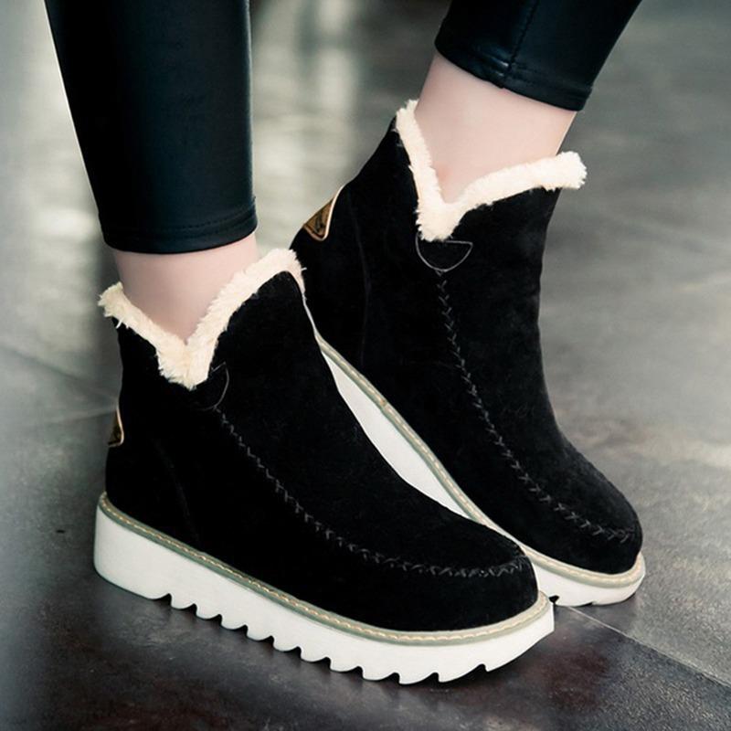 

Snow boots new winter large size flat heel thick-soled short boots foot cover warm low cotton boots large size women s boots 35 чорний