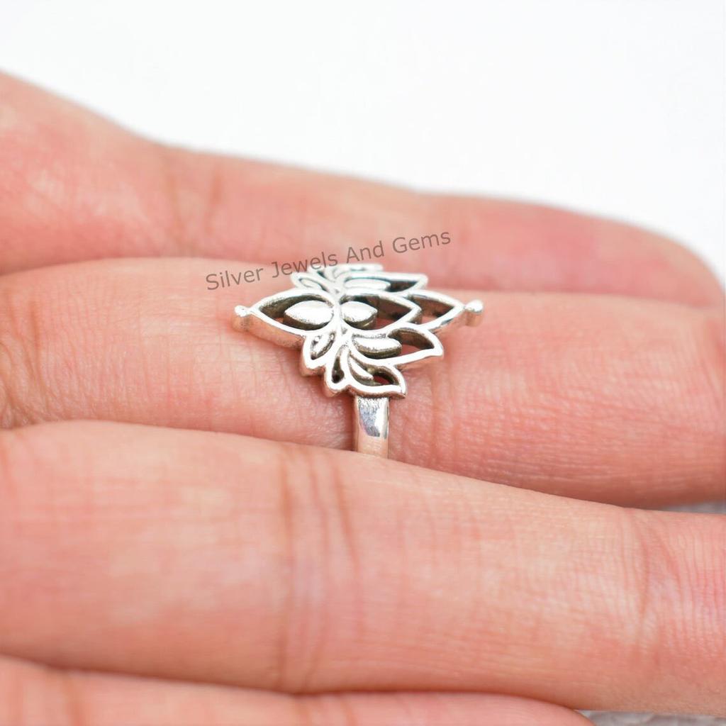 Bague Lotus en Argent Sterling 925 Faite à la Main: Bague de fiançailles