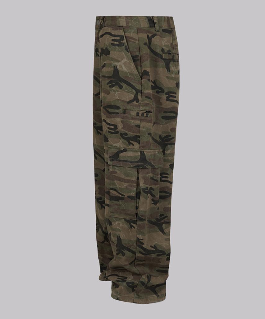 Koneobeulleseu Weite Camouflage Cargohose