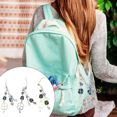 Ručně vyráběný přívěsek na telefon čtyřlístek stylový řetízek na telefon doplněk na telefon přenosná klíčenka pro trendy ženy dámy