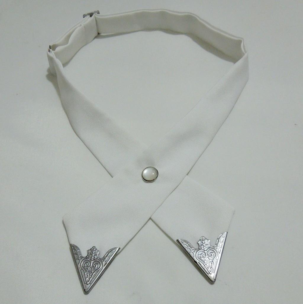 

Классический набор галстука и бабочки с металлической пряжкой-крестом для официальных мероприятий белый