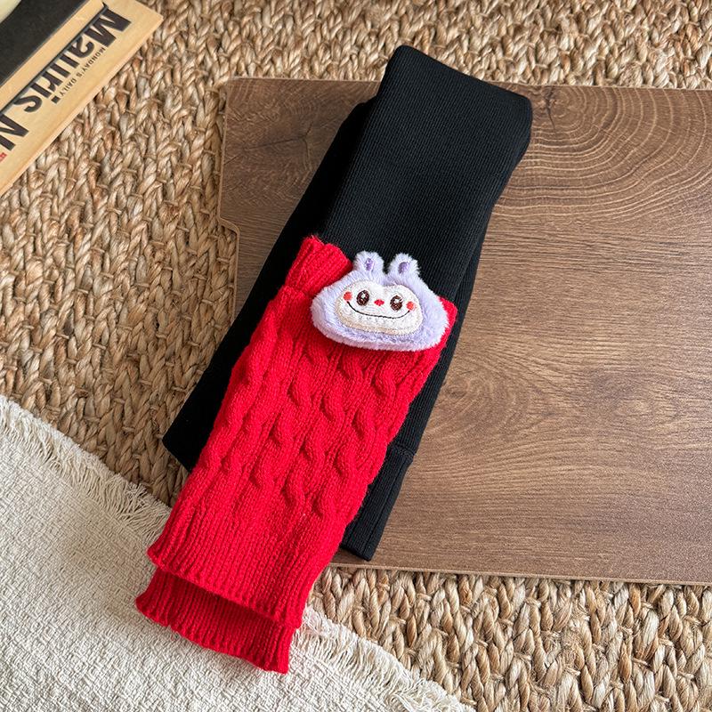 

Дитячі флісові легінси та теплі колготки з Лабубу для дівчаток M, suitable for 5-7 years чорний/червоний