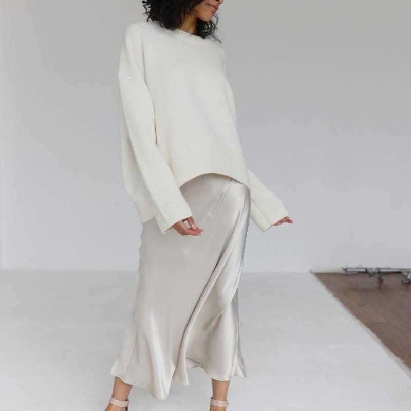 Autumn and Winter Women's Knitwear Round Neck Loose Solid Color European and American Sweater Women