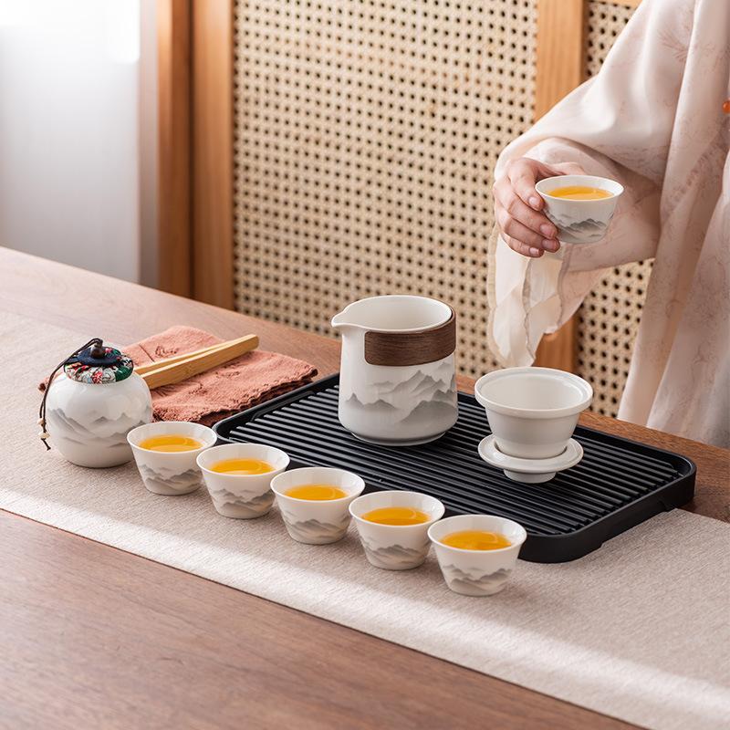 Ink and Wash Guochao Travel Tea Set, a Pot of Three Four or Six Cups, Express Outdoor Portable Gift Box Storage Set, High-end Gifts.