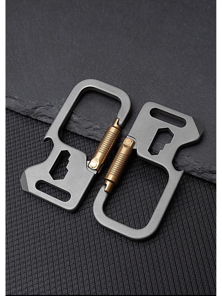 Męski brelok z stopu tytanu z szybkozłączką, otwieraczem do butelek i narzędziem EDC