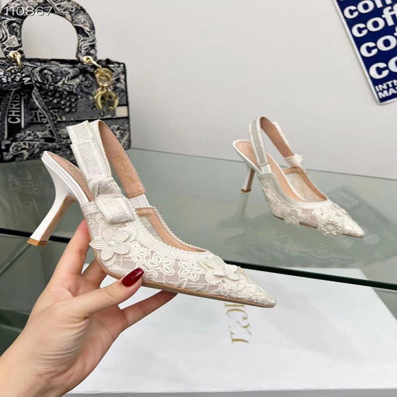 

Високі підбори Stiletto від D-Brand з бантом та квітковим мереживом 39